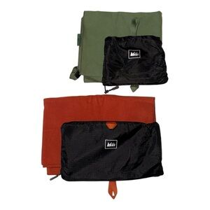 REI Co-op Set of 2 Multi-Towels Lite with Pouches